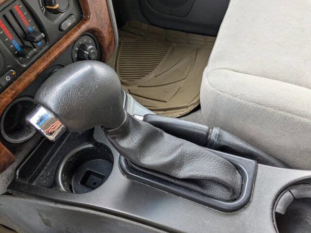 Used 2005 Isuzu Ascender image 21