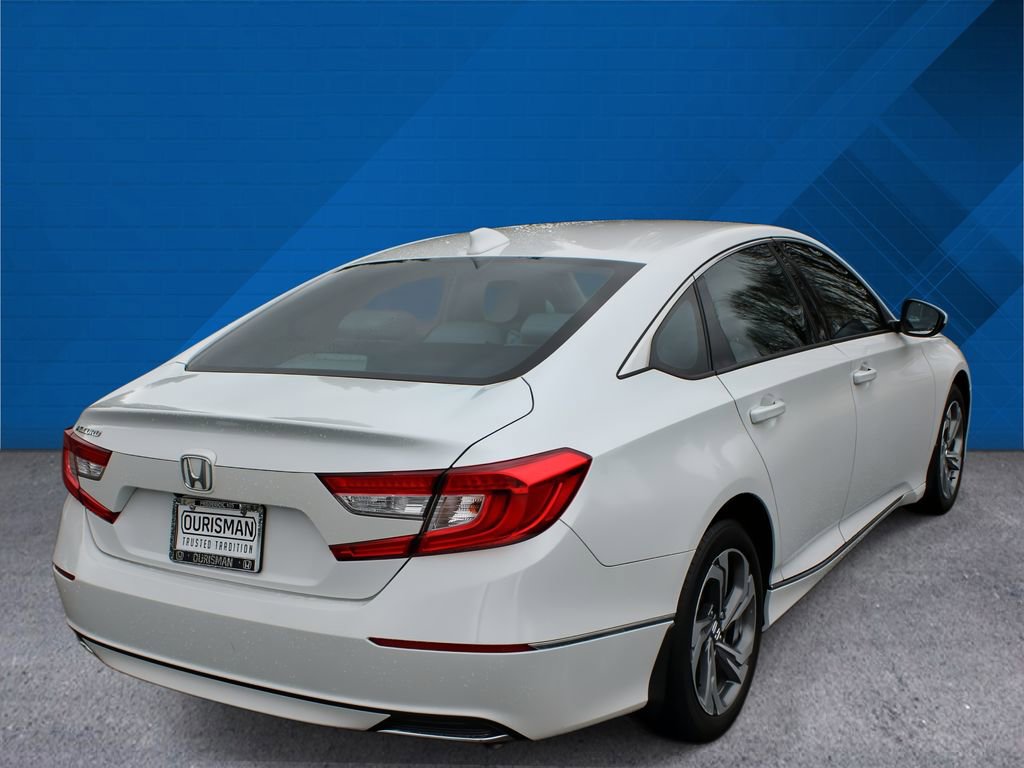 Certified 2018 Honda Accord EX image 9