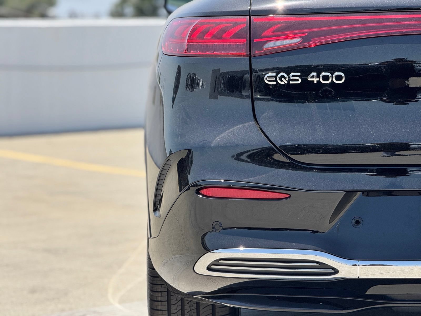 New 2026 Mercedes-Benz EQS 400 4MATIC SUV image 11