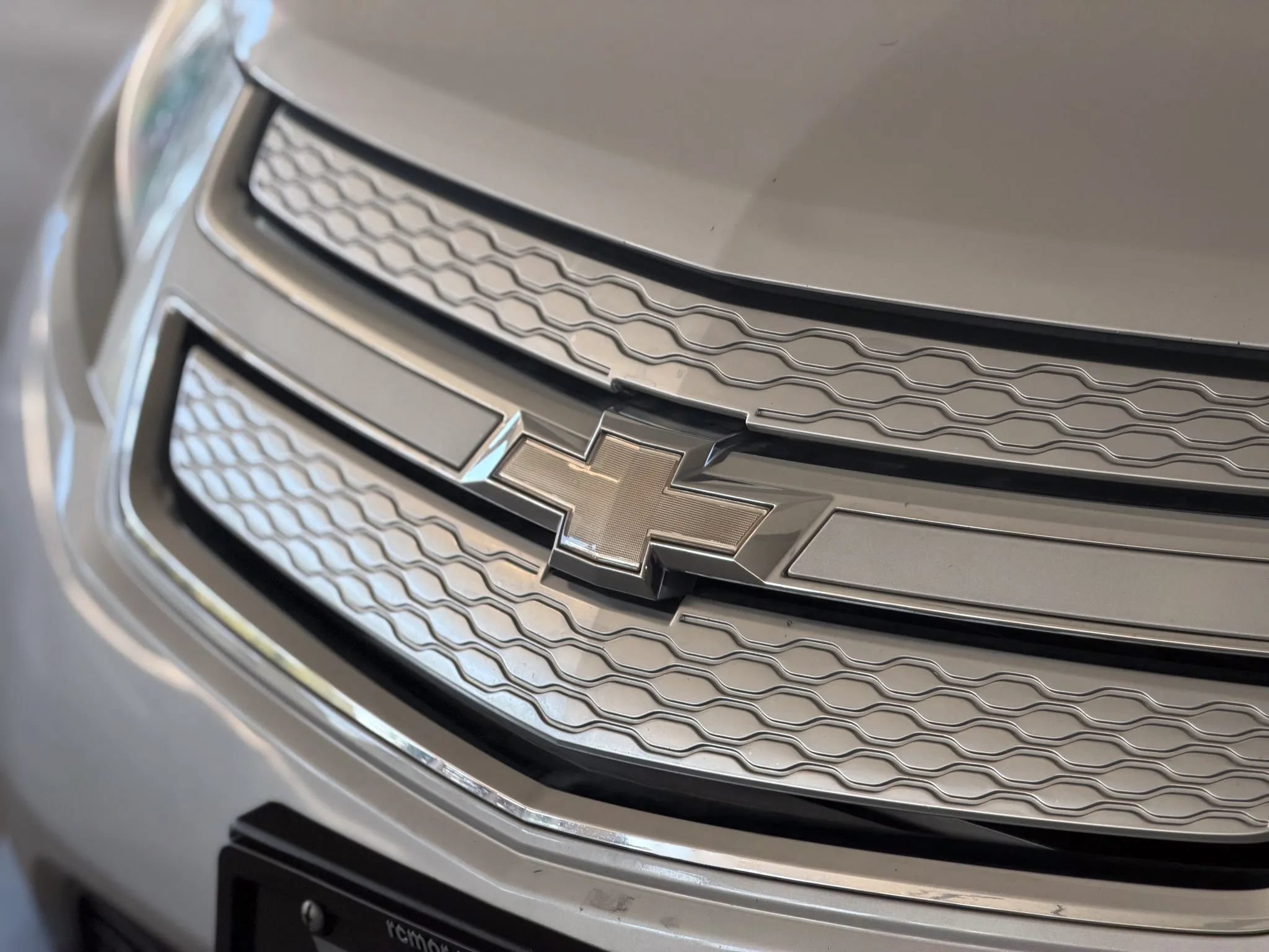 Used 2015 Chevrolet Volt FWD image 9
