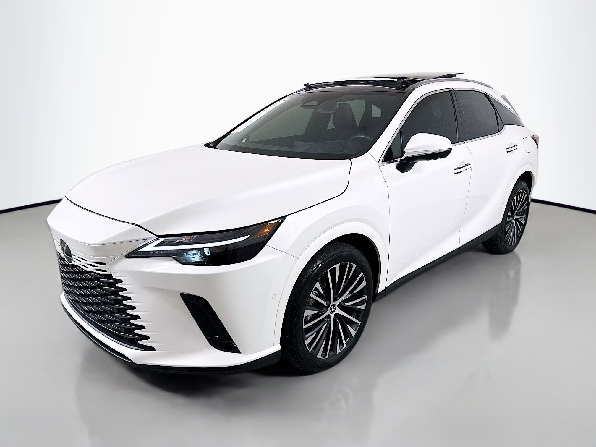 Used 2023 Lexus RX 350 w/ Accessory Package (Z1) image 3