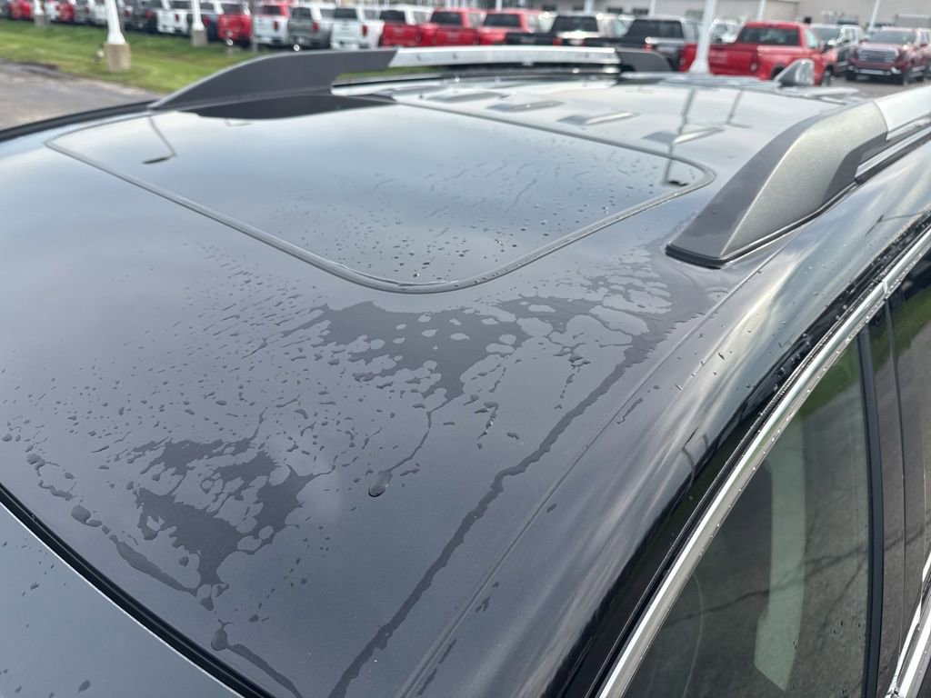 Certified 2023 GMC Acadia Denali w/ Black Diamond Edition image 9