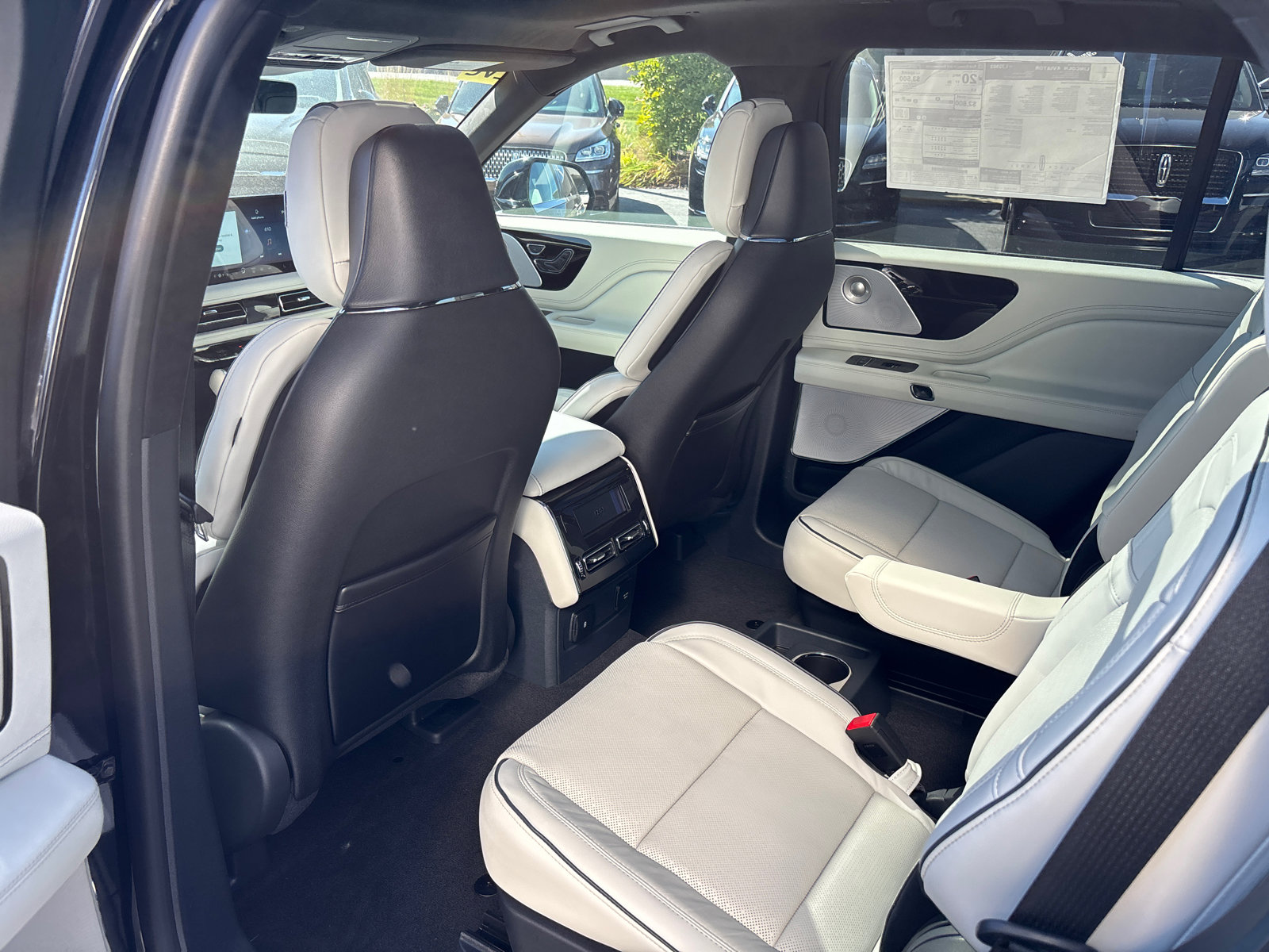 New 2025 Lincoln Aviator Black Label image 29