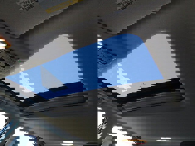 Used 2024 Nissan Altima 2.5 SR w/ SR Premium Package image 16