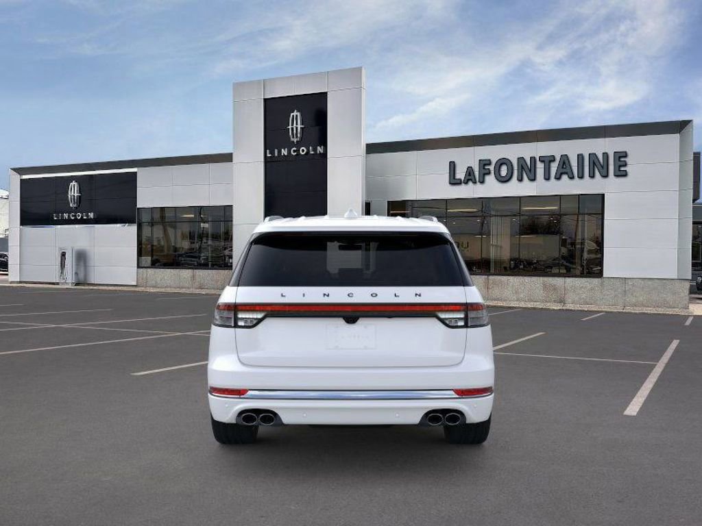 New 2025 Lincoln Aviator Black Label AWD/4WD image 5