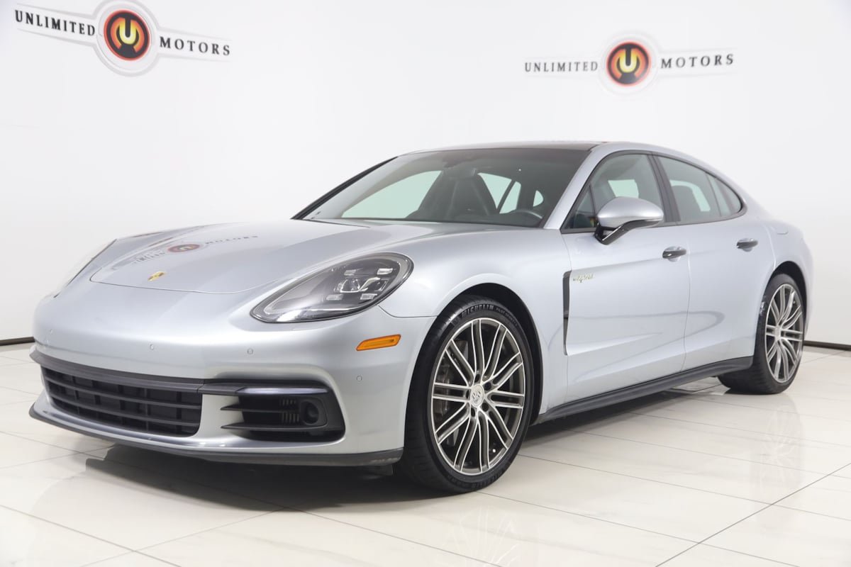 Used 2018 Porsche Panamera 4 AWD/4WD image 5