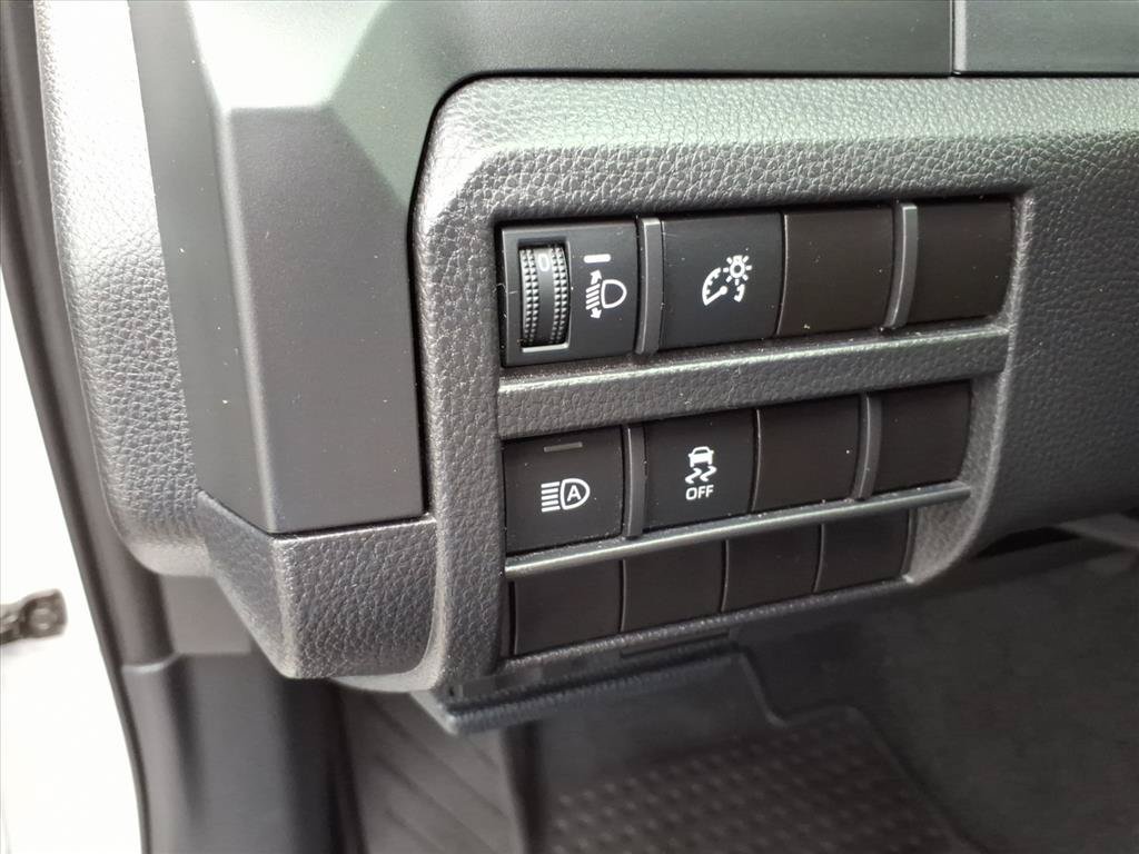 Used 2024 Toyota Tacoma SR AWD/4WD image 27
