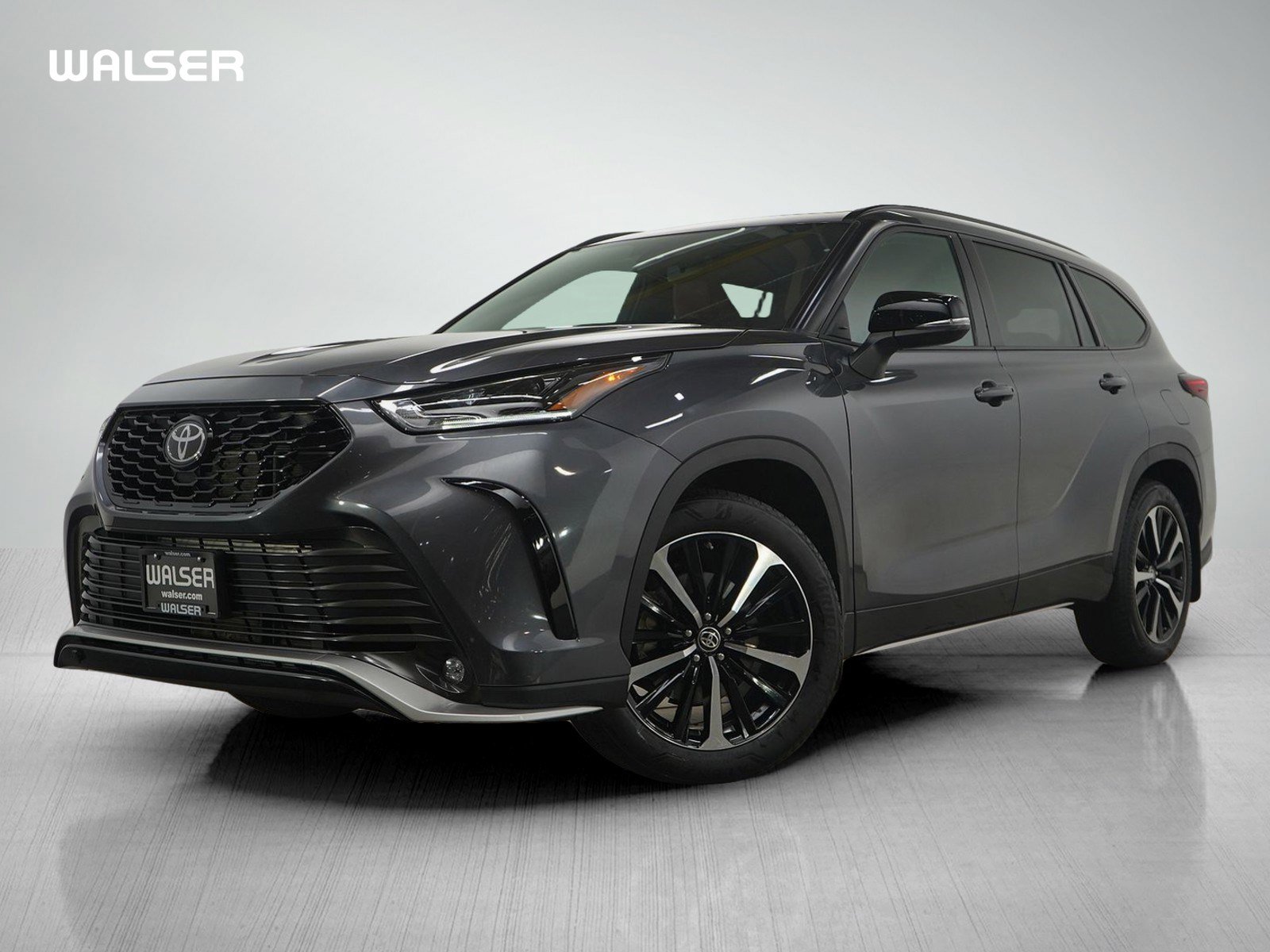 Used 2022 Toyota Highlander XSE