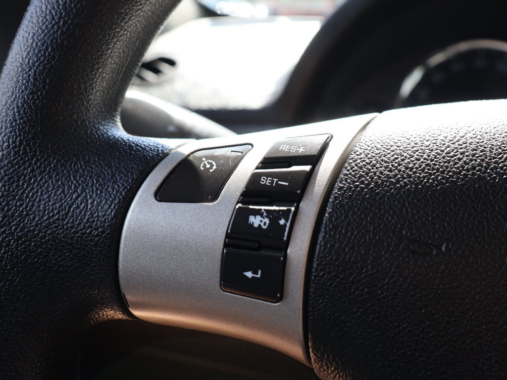 Used 2009 Chevrolet HHR LS FWD image 14