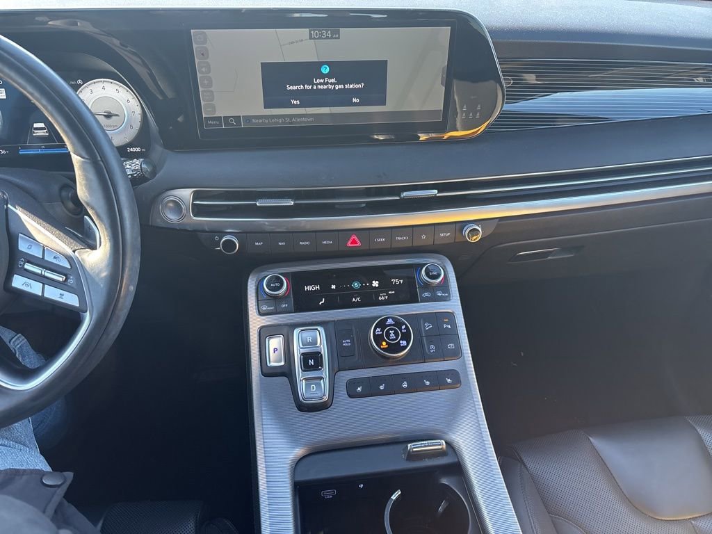 Used 2024 Hyundai Palisade Calligraphy image 10