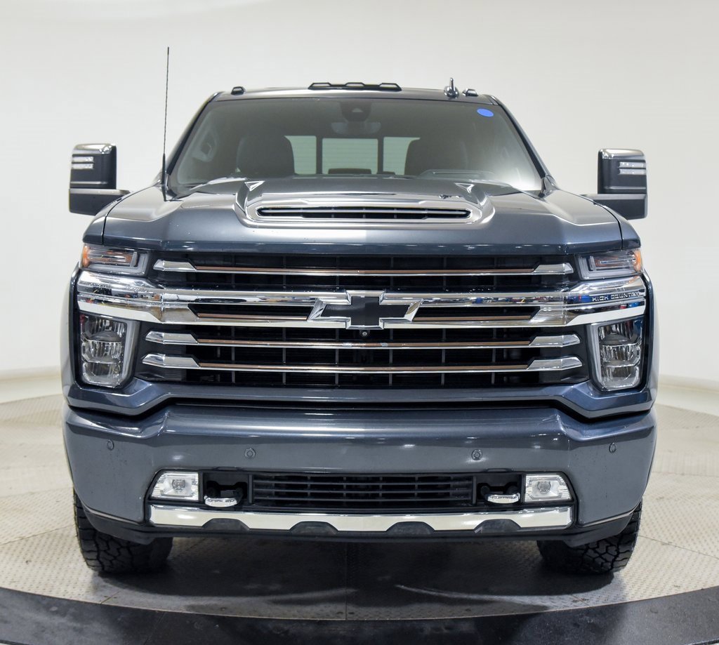 Used 2020 Chevrolet Silverado 3500 High Country w/ LPO, Dark Essentials Package image 3