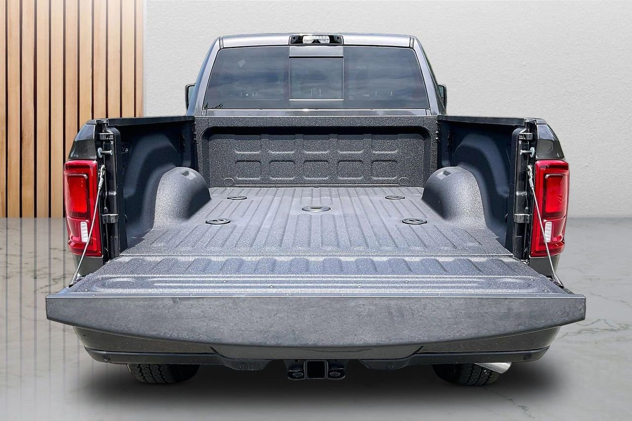 New 2026 RAM 2500 Laramie AWD/4WD image 50