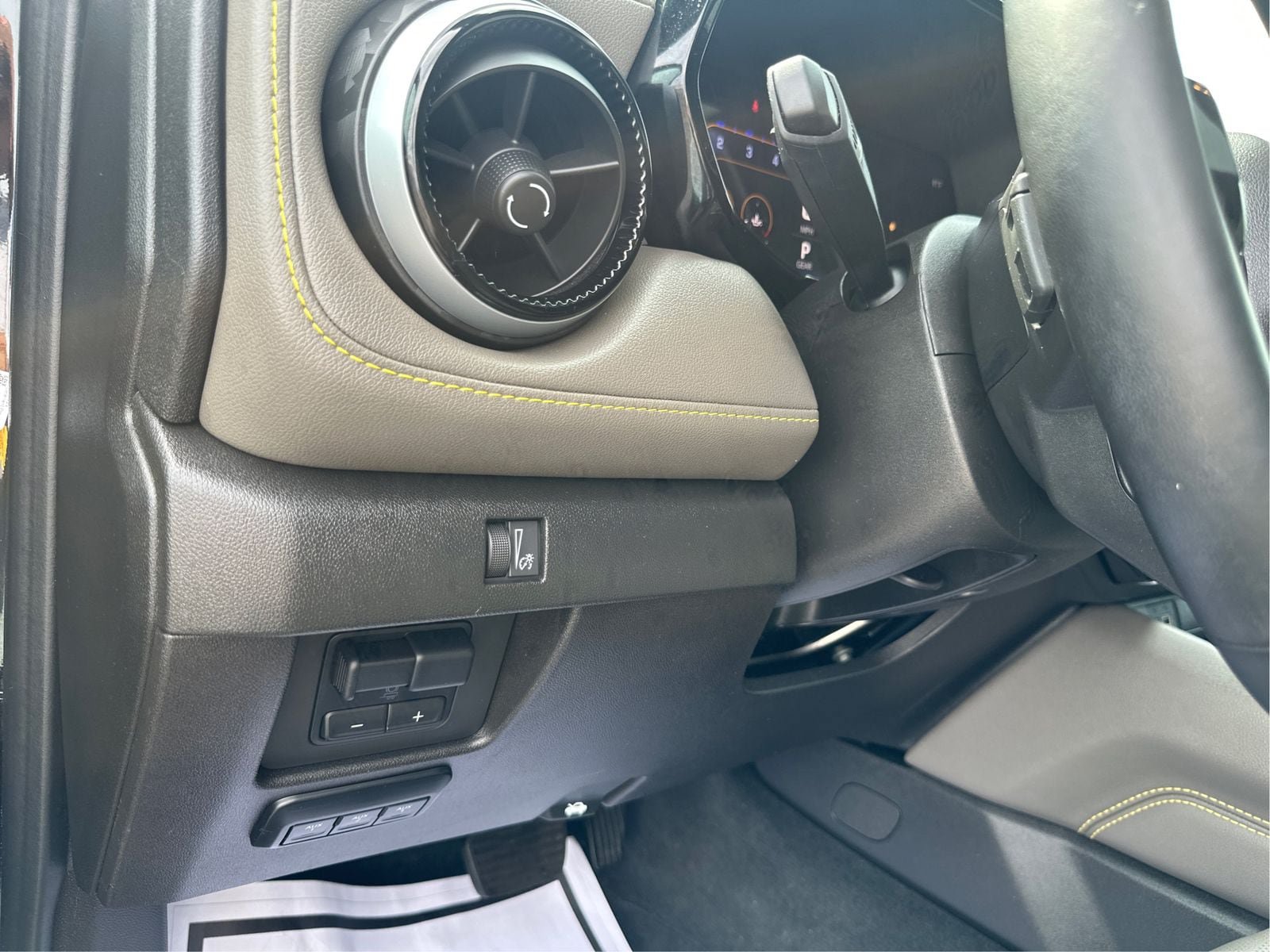 Used 2023 Chevrolet Colorado ZR2 w/ ZR2 Convenience Package III AWD/4WD image 20