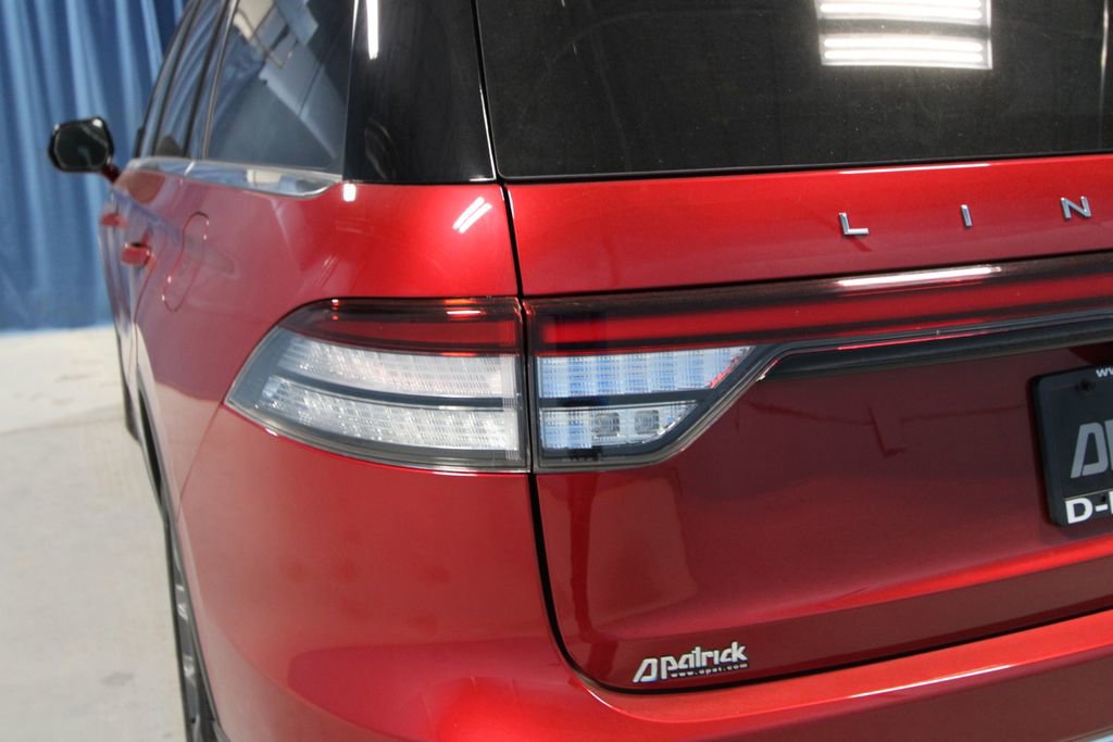 Used 2026 Lincoln Aviator AWD image 39