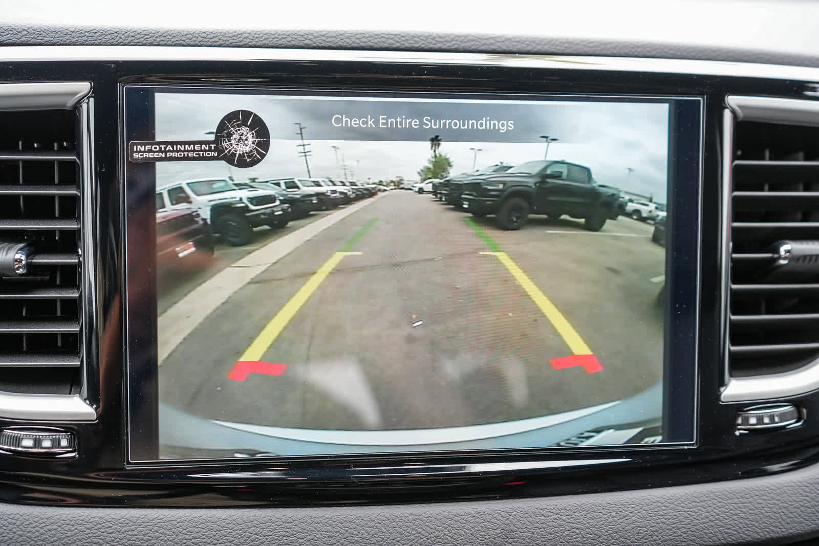 New 2026 Chrysler Voyager LX image 24