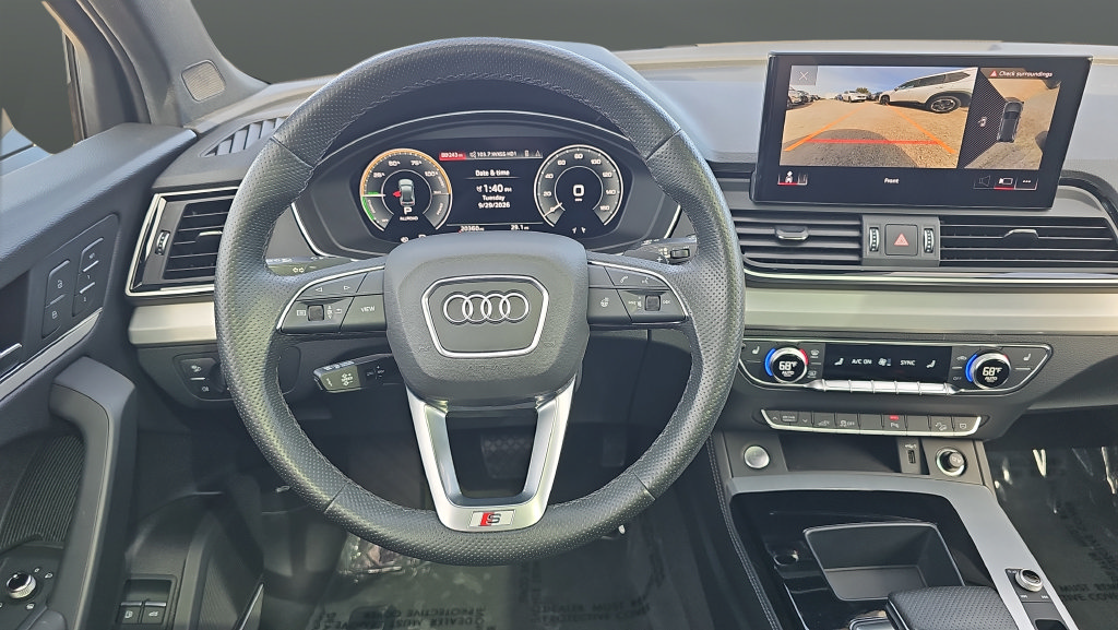 Used 2024 Audi Q5 e Premium Plus w/ Premium Plus Package AWD/4WD image 16