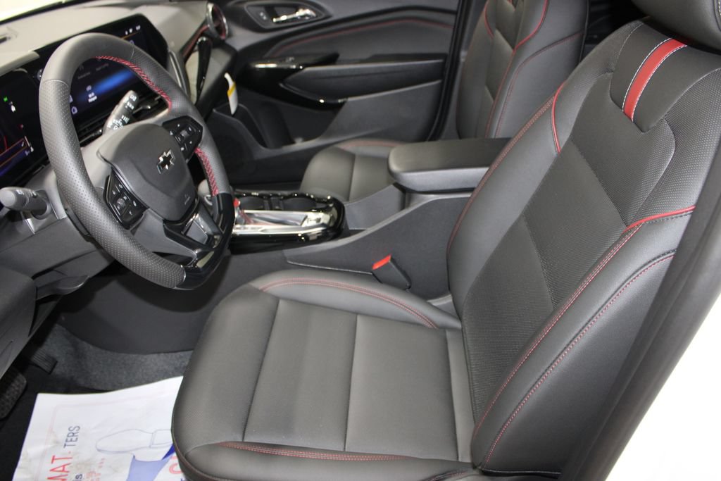 New 2026 Chevrolet Trax RS w/ Driver Confidence Package FWD image 14