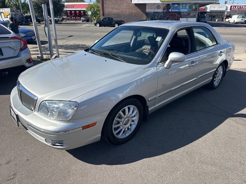 Used 2005 Hyundai XG350 L image 4