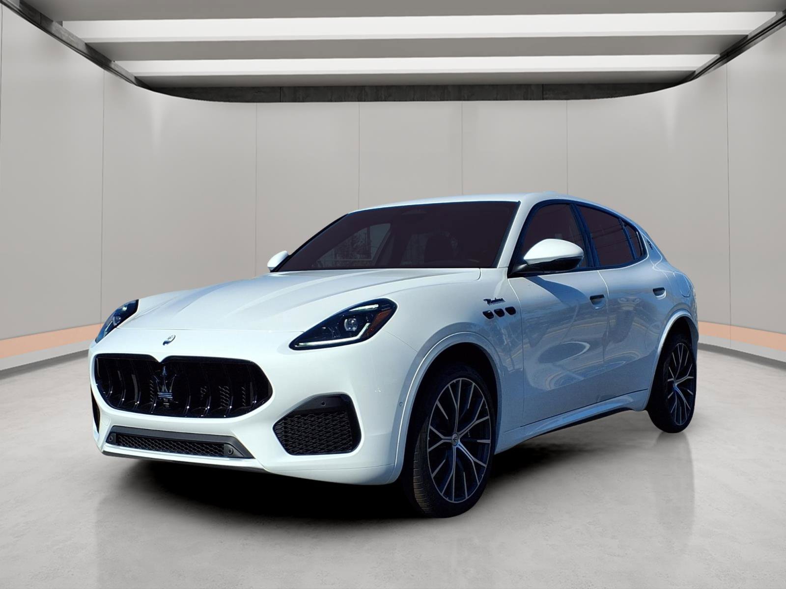 New 2026 Maserati Grecale Modena image 3