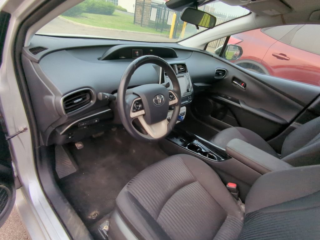 Used 2018 Toyota Prius Prime Plus w/ Protection Package FWD image 7