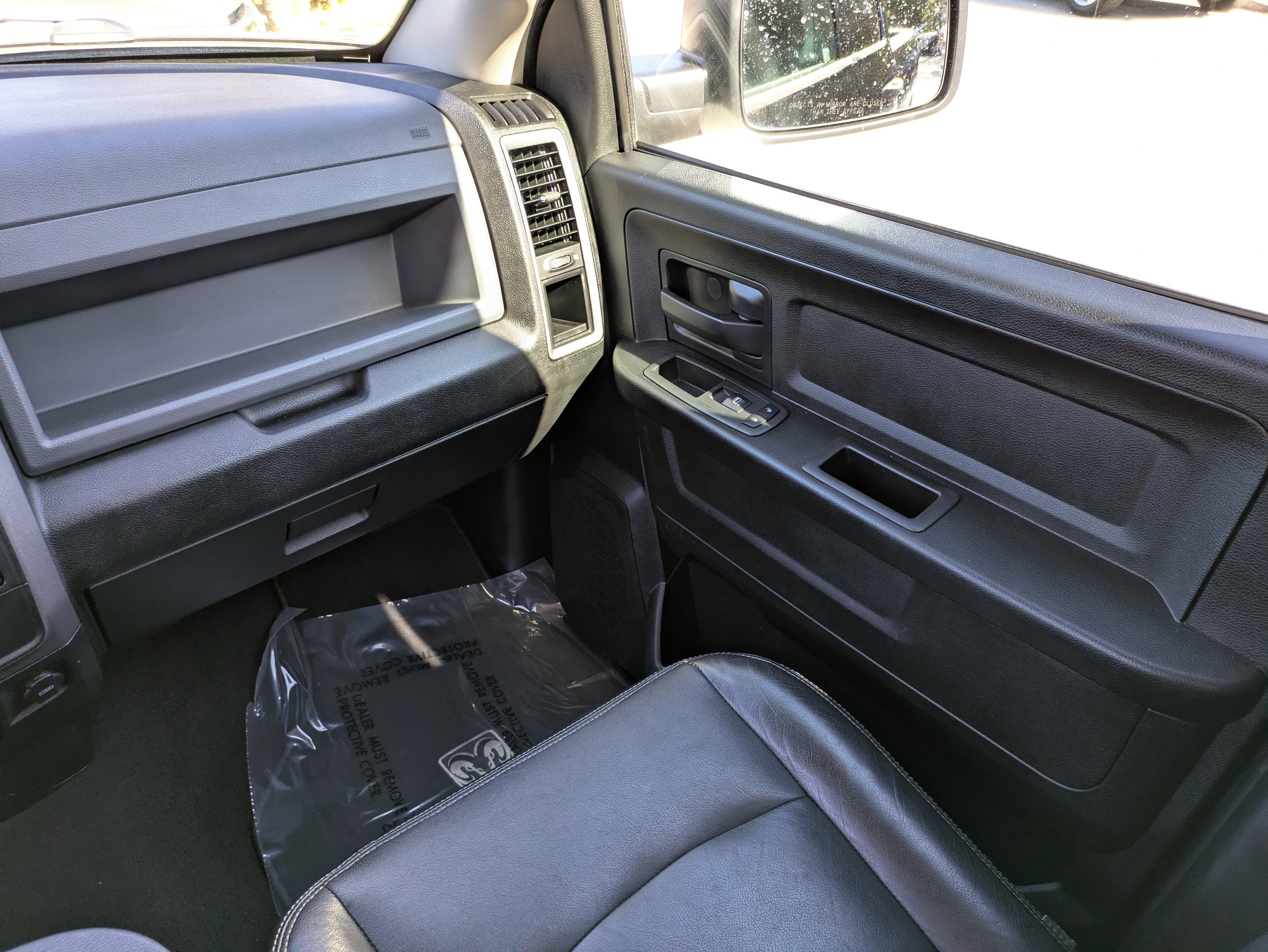 Used 2019 RAM 1500 Express w/ Express Value Package image 17