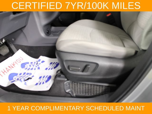 Used 2024 Toyota Sienna LE AWD/4WD image 26