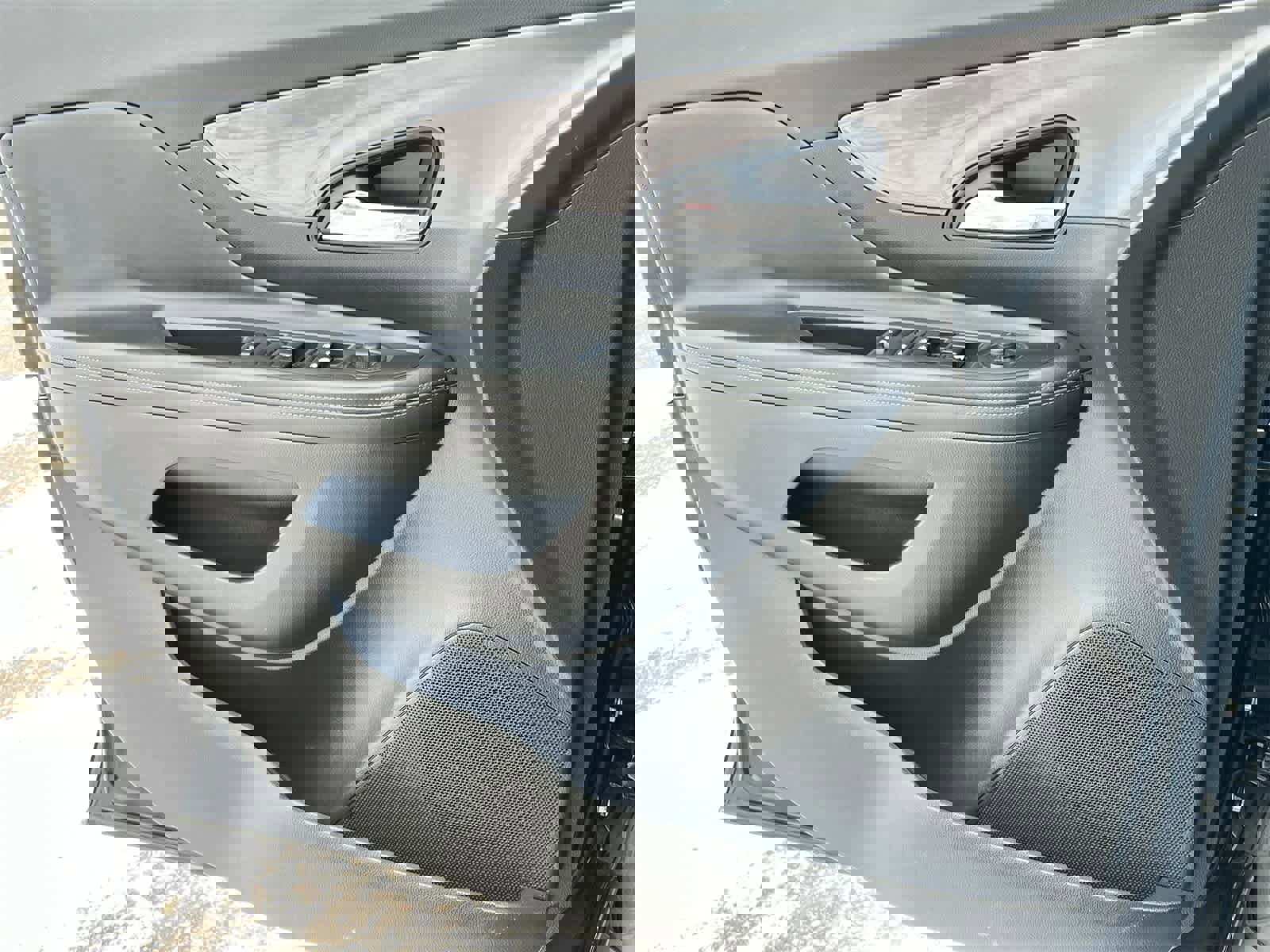 Used 2018 Buick Encore Preferred image 30