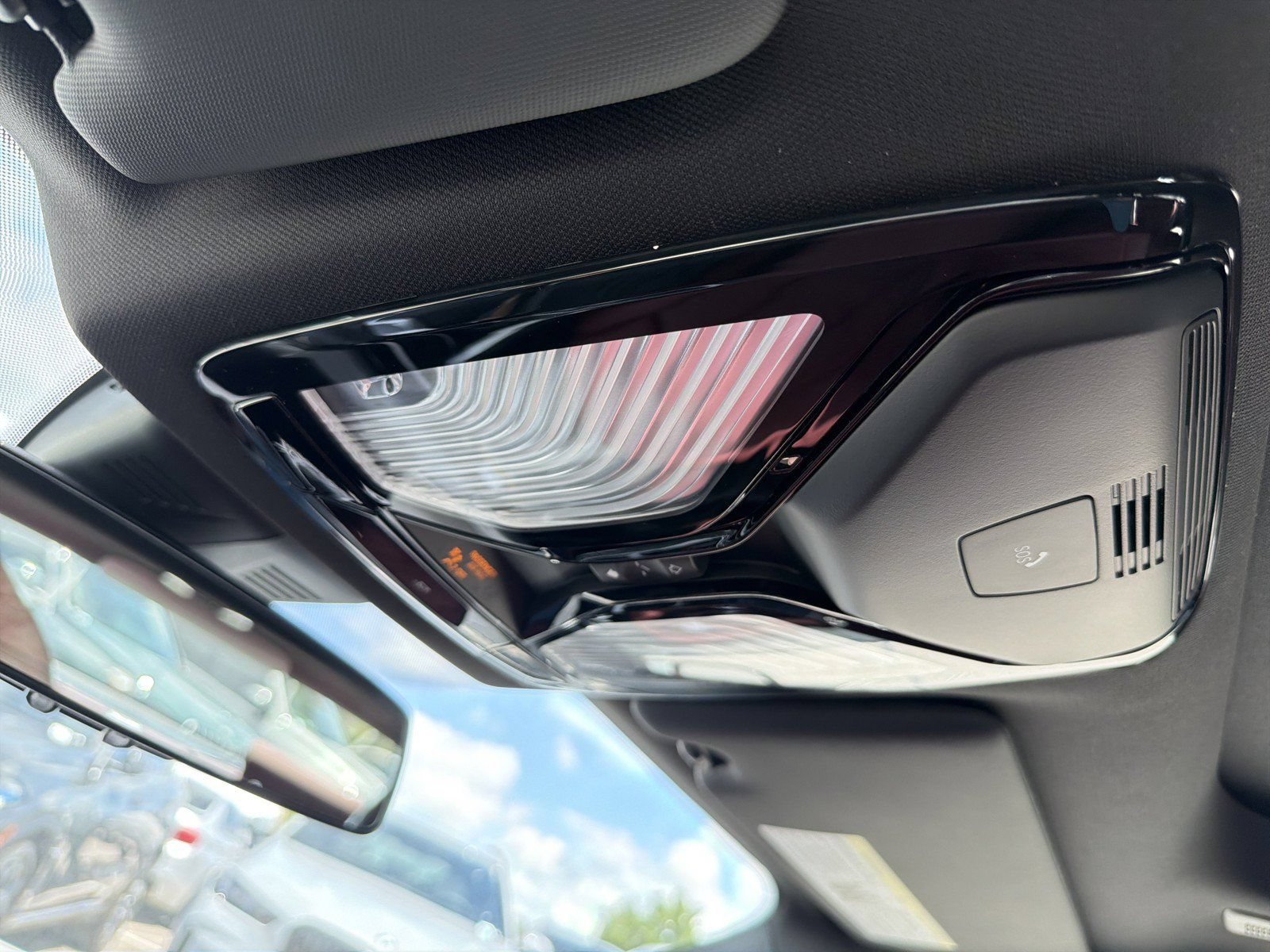New 2026 BMW 230i Coupe w/ Convenience Package RWD image 31