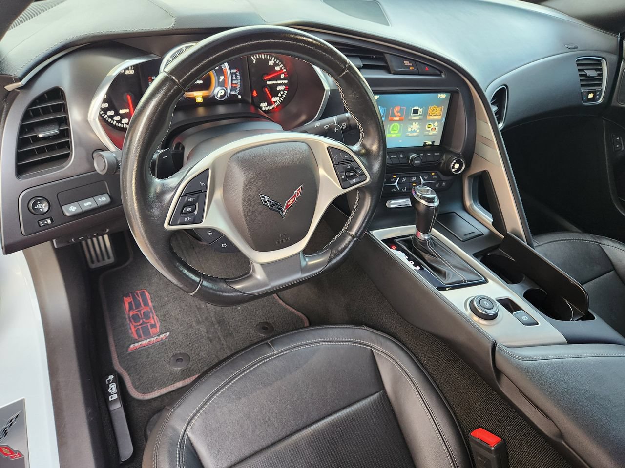 Used 2018 Chevrolet Corvette Grand Sport RWD image 26