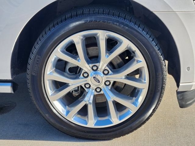 Used 2019 Ford Expedition Platinum RWD image 10
