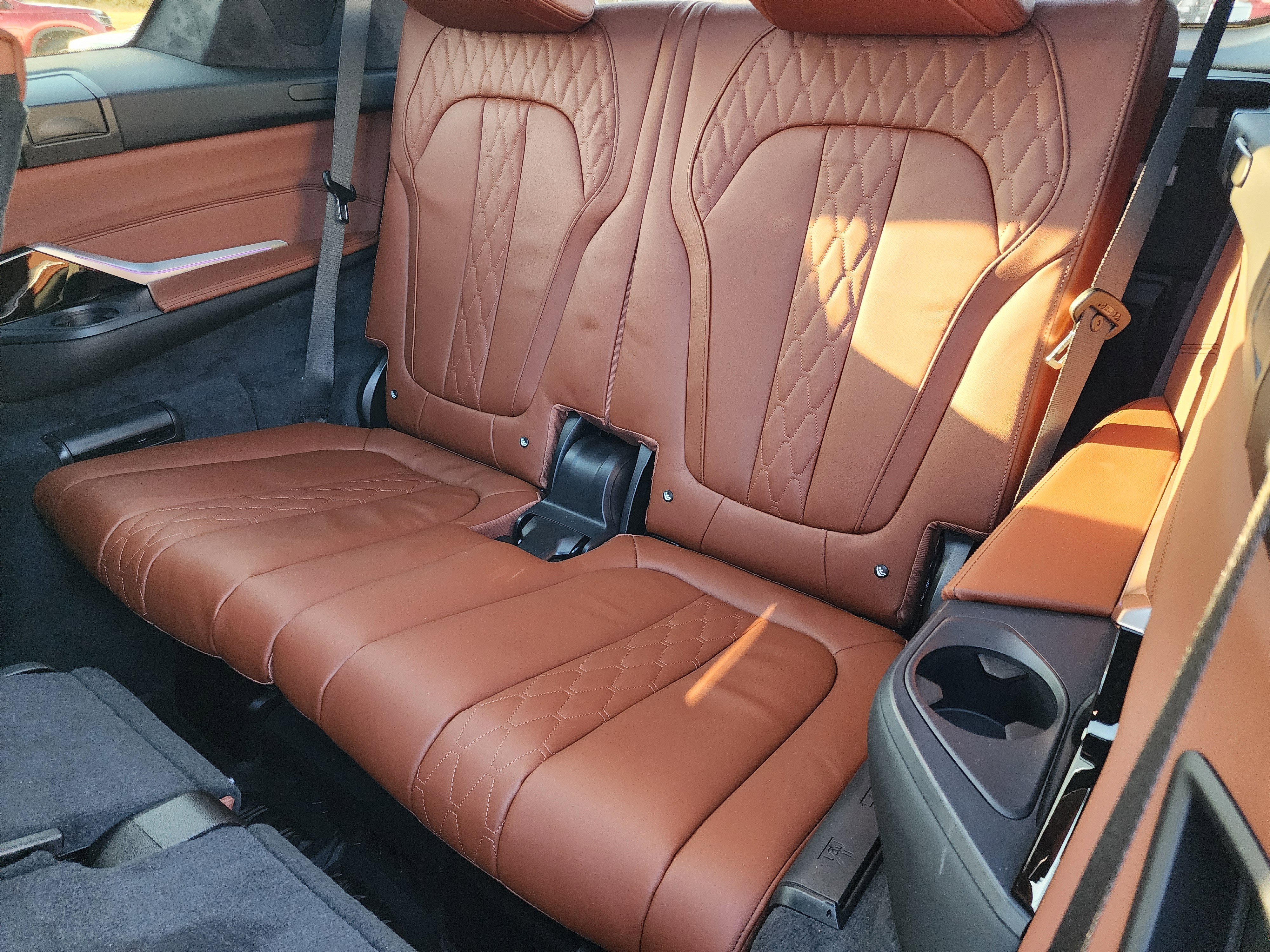 Used 2026 BMW X7 xDrive40i w/ Executive Package image 19