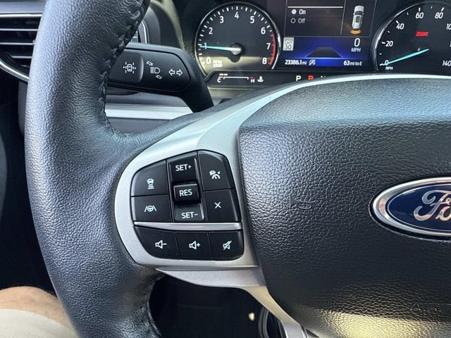 Used 2023 Ford Explorer XLT w/ Equipment Group 202A AWD/4WD image 37