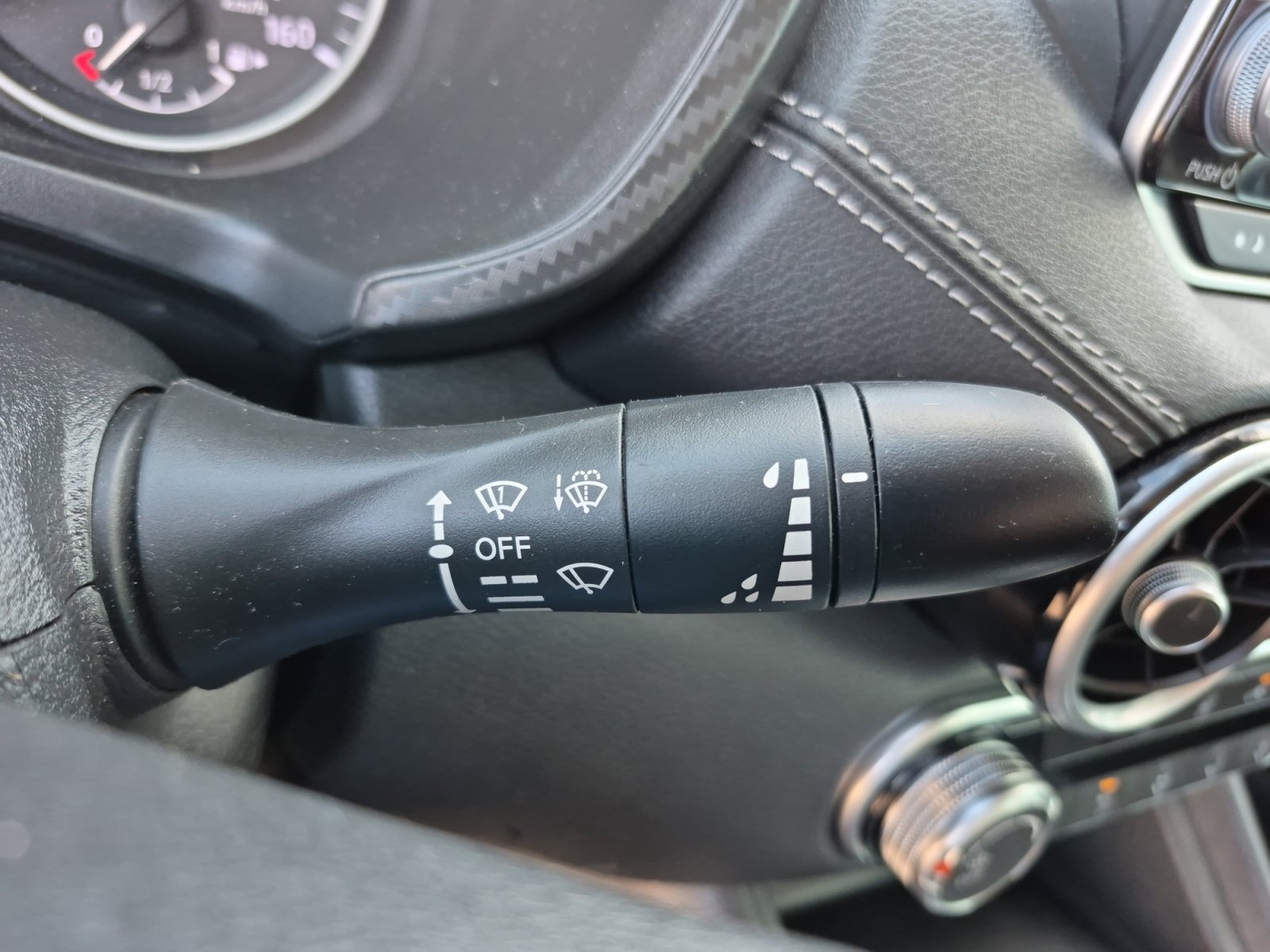 Used 2024 Nissan Sentra SV FWD image 34