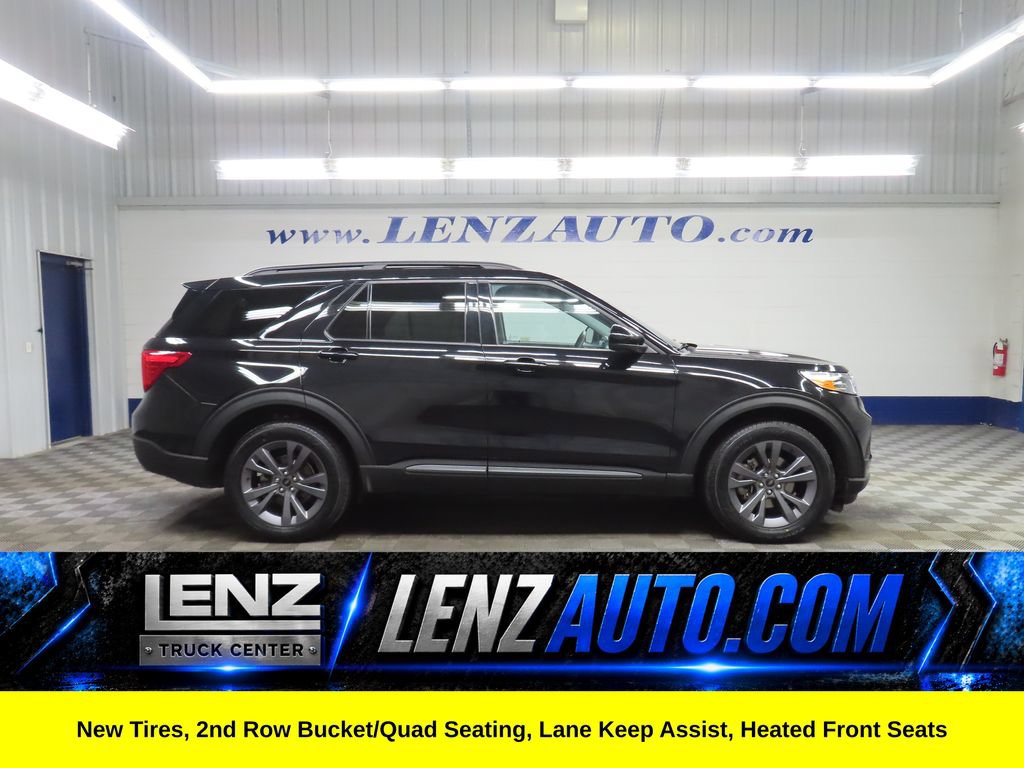 Used 2024 Ford Explorer XLT w/ XLT Sport Appearance Package