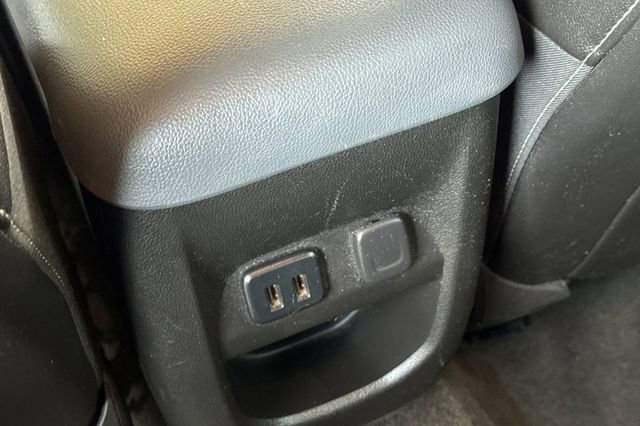 Used 2016 Chevrolet Colorado Z71 image 38