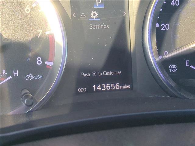Used 2014 Toyota Highlander Limited w/ Driver Technology Package AWD/4WD image 11