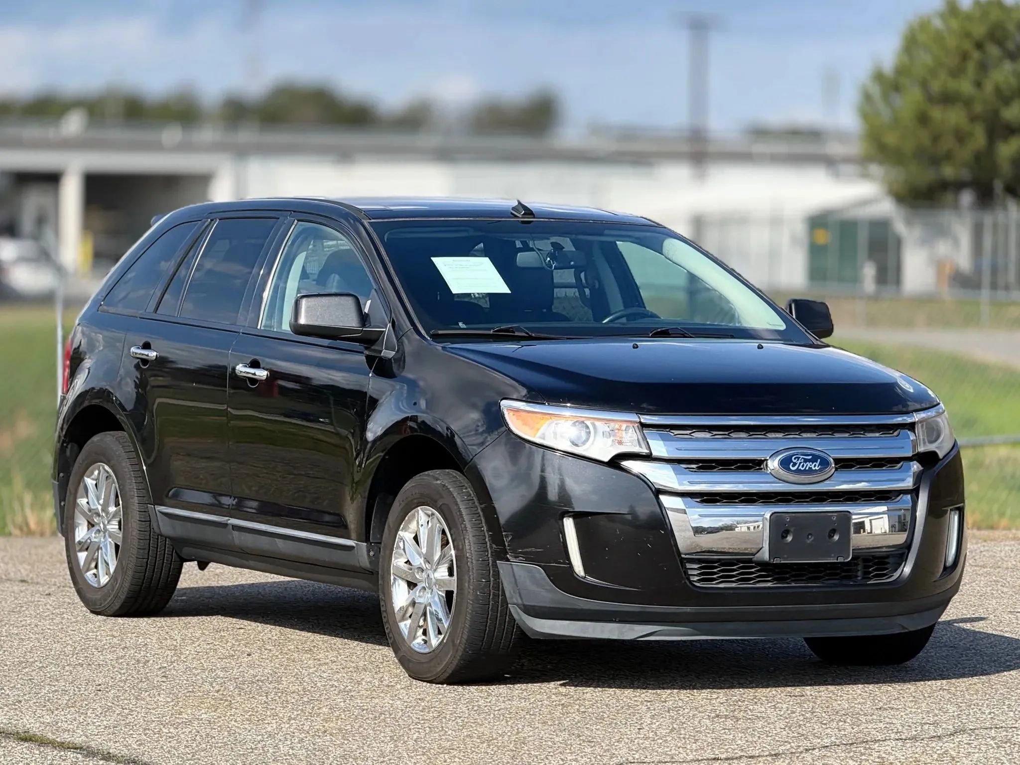 Used 2011 Ford Edge SEL w/ 202A Rapid Spec Order Code image 1