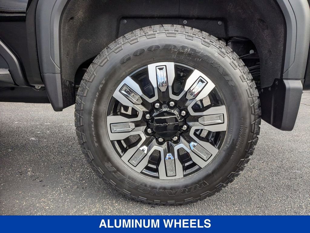 New 2026 GMC Sierra 3500 Denali w/ Denali Reserve Package image 10