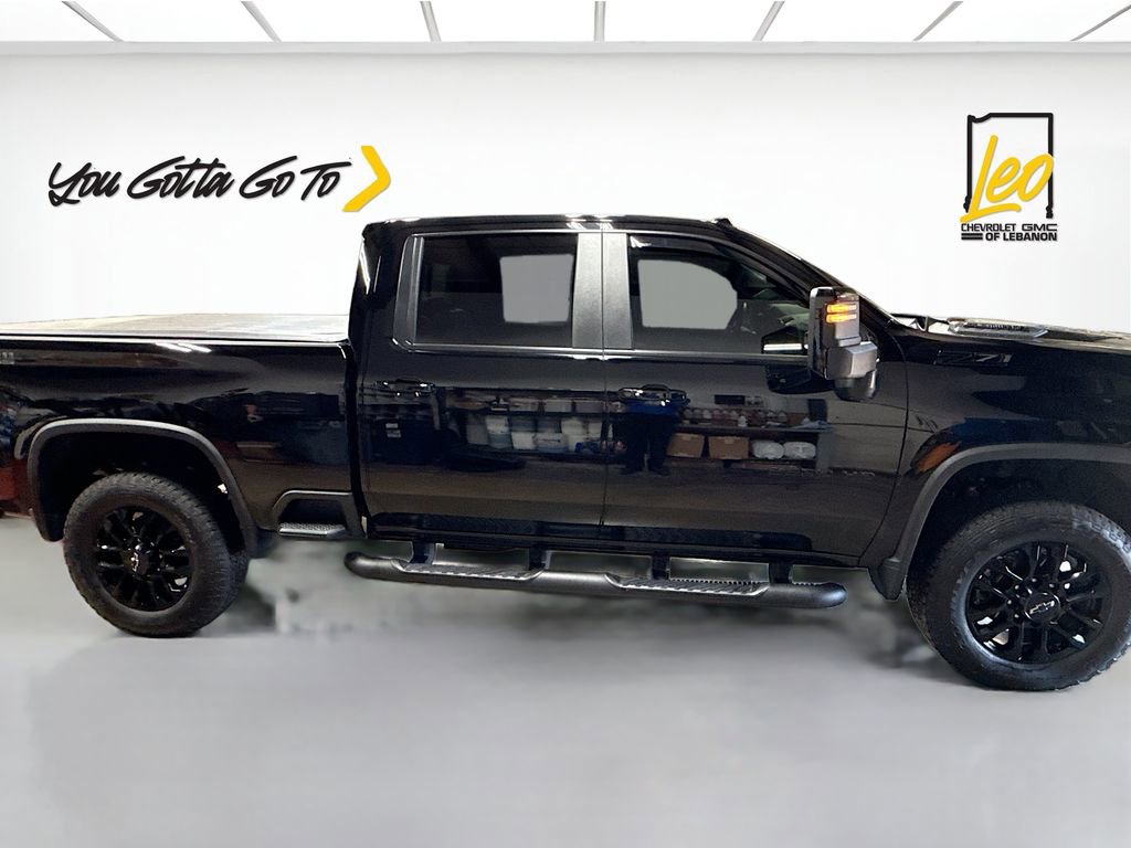 Used 2025 Chevrolet Silverado 2500 LT w/ Trail Boss Package AWD/4WD image 4
