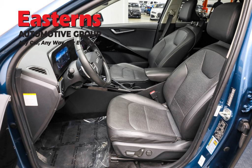 Used 2023 Kia Niro Wave w/ Wave Preserve Package image 14