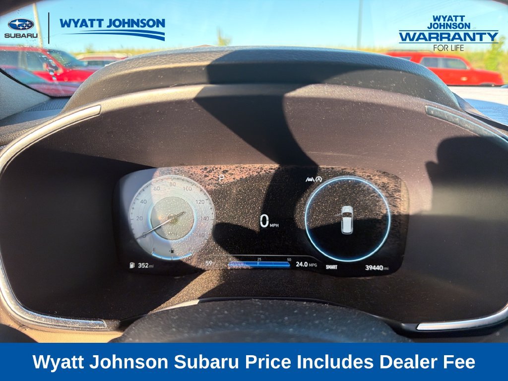 Used 2023 Hyundai Santa Fe Limited AWD/4WD image 23