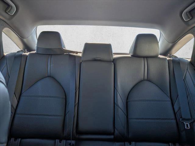 Used 2021 Toyota Avalon Limited image 17