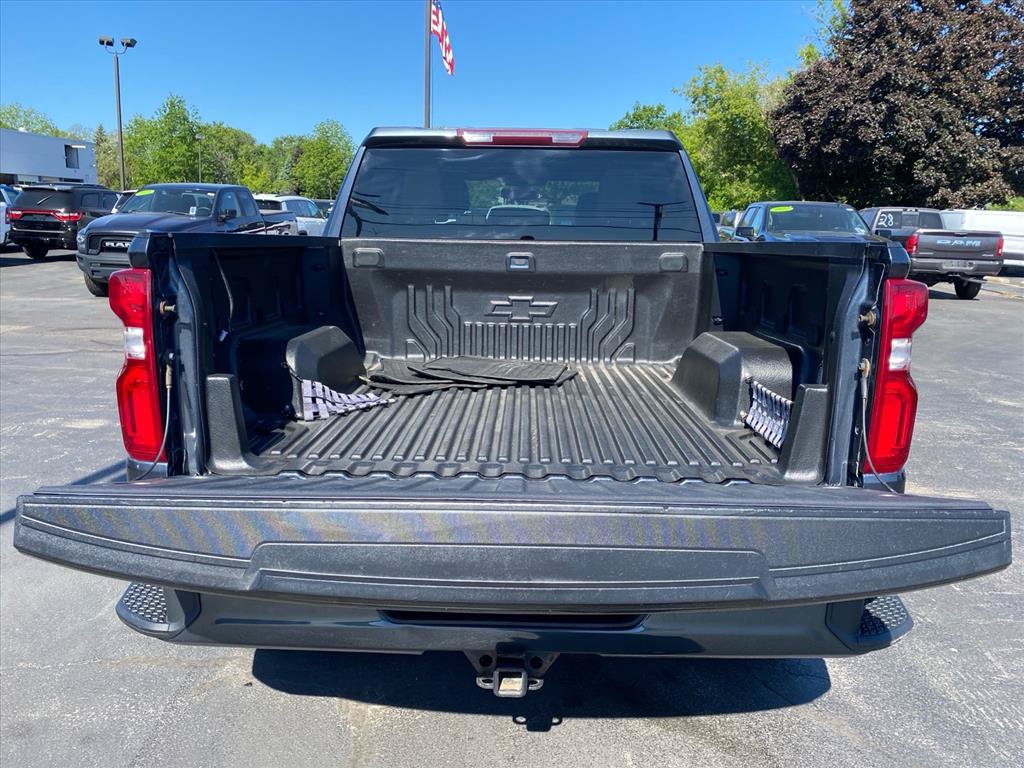 Used 2022 Chevrolet Silverado 1500 Custom AWD/4WD image 21