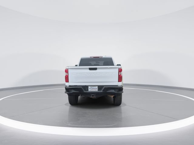 Used 2023 Chevrolet Silverado 2500 Custom w/ Custom Value Package AWD/4WD image 7