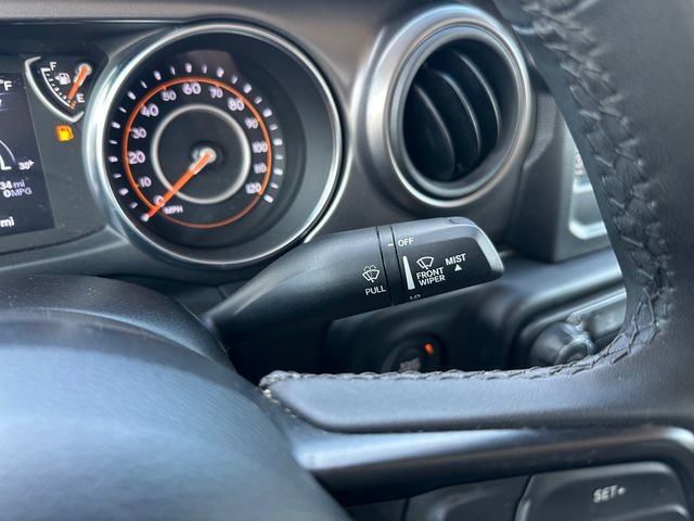 Used 2023 Jeep Gladiator Sport image 22