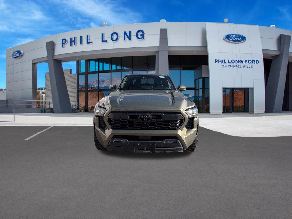 Used 2024 Toyota Tacoma TRD Off-Road w/ TRD Off Road Premium Package AWD/4WD image 9