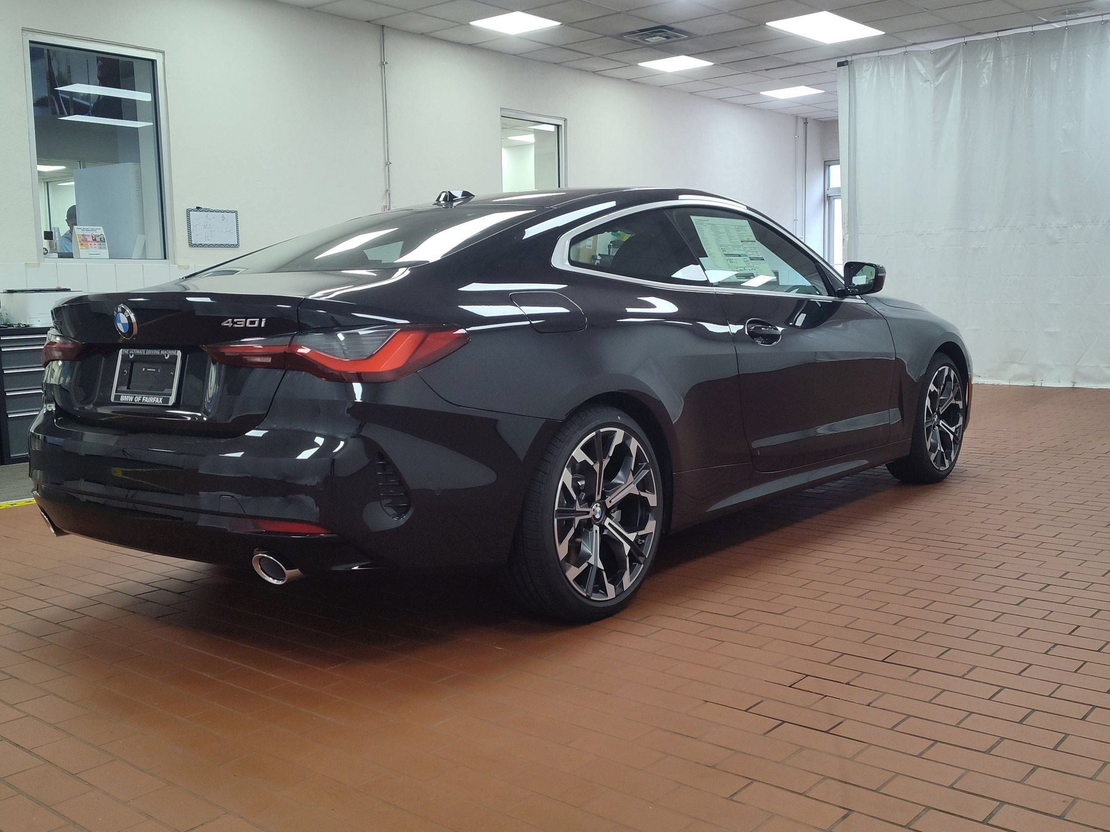 Used 2026 BMW 430i xDrive Coupe w/ Premium Package AWD/4WD image 9