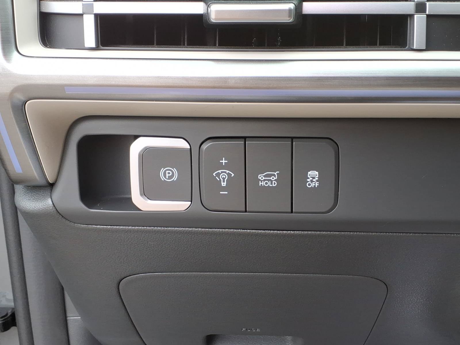 Used 2025 Hyundai Santa Fe Calligraphy AWD/4WD image 23