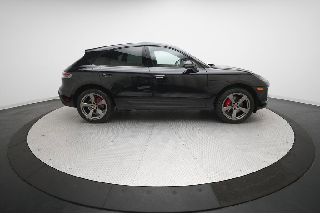 Used 2024 Porsche Macan S image 11