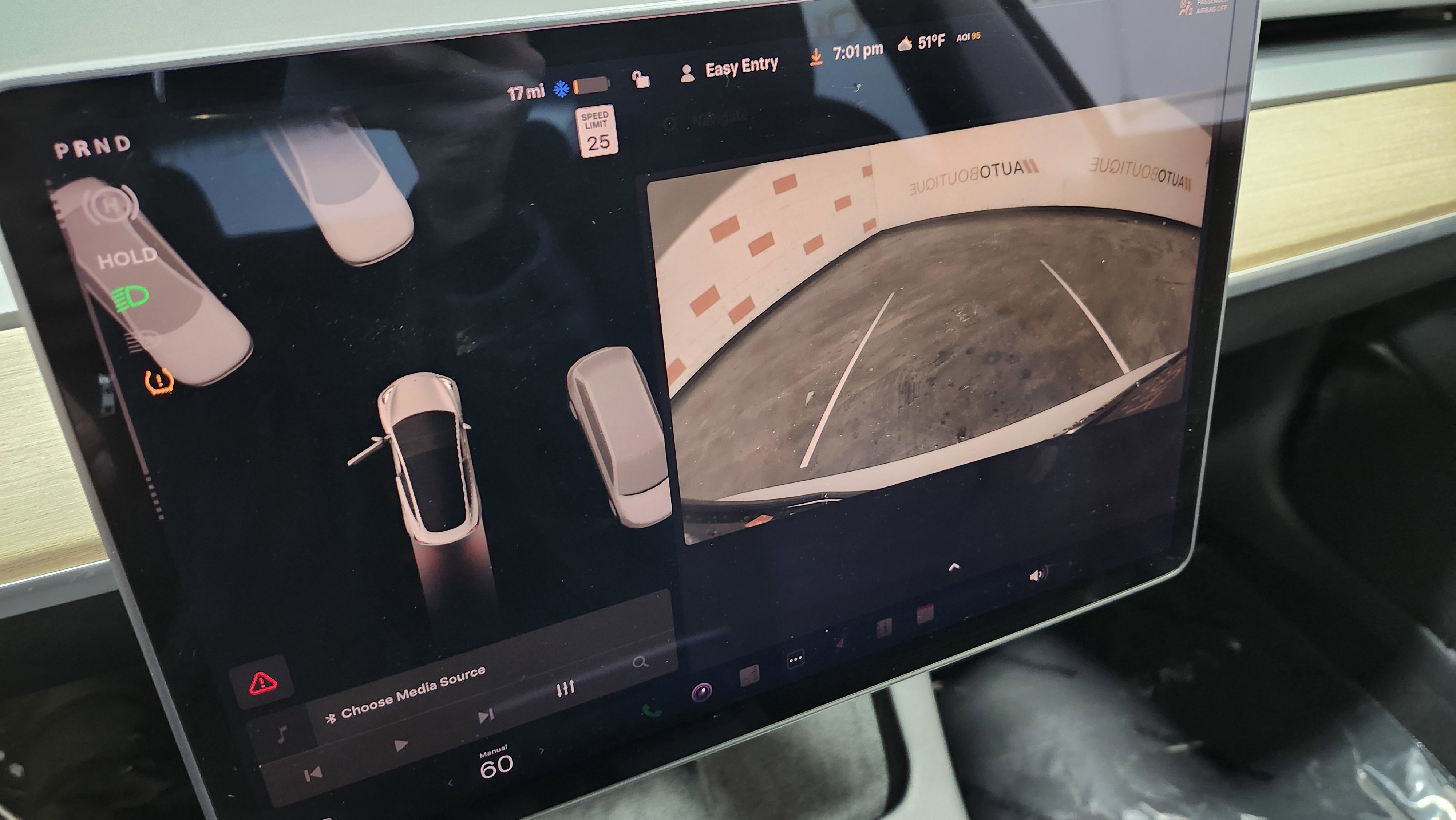 Used 2021 Tesla Model 3 Standard Range Plus image 6